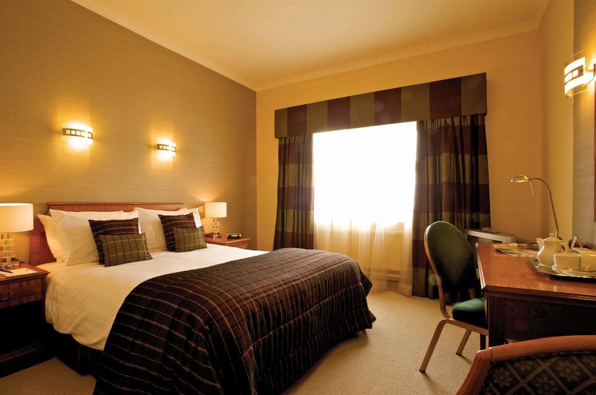 Best Western Aberavon Beach Hotel Port Talbot Exterior foto