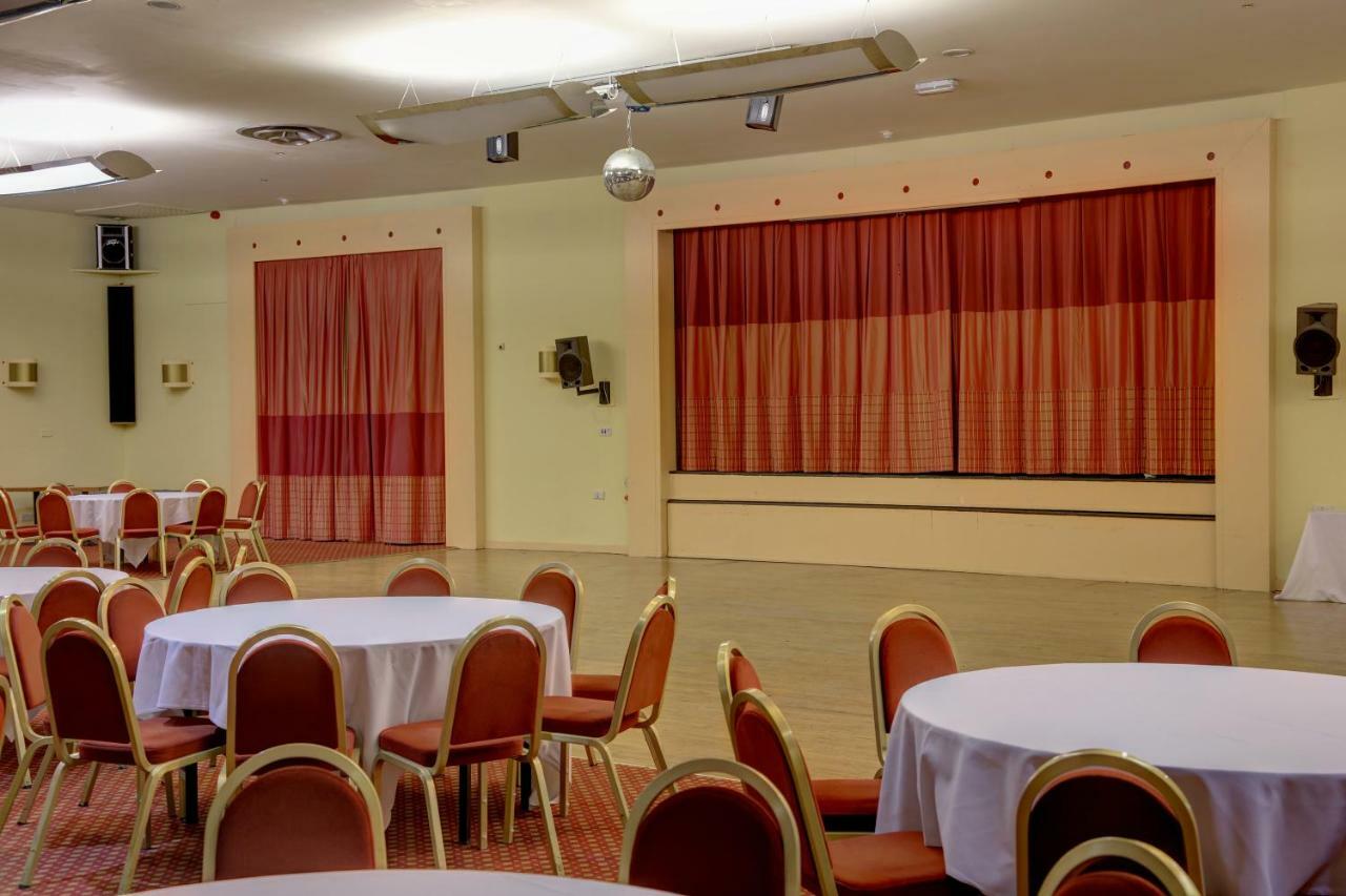 Best Western Aberavon Beach Hotel Port Talbot Exterior foto